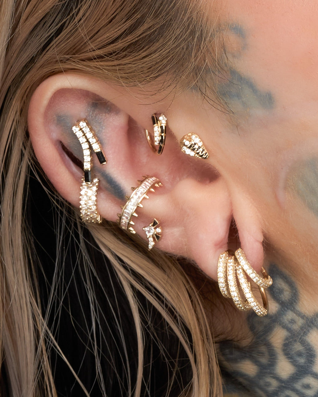 Akira - CZ - Clicker