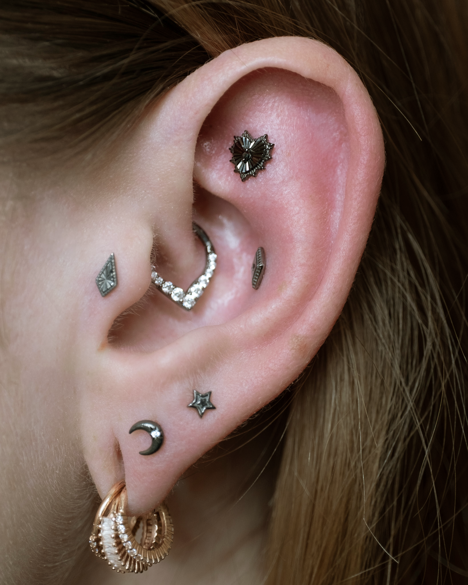 All Rise No Shine Black Rhodium Clicker with CZ